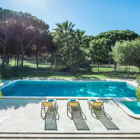 Sleeps 12 With Pool Air Con And Wifi * Benfarras